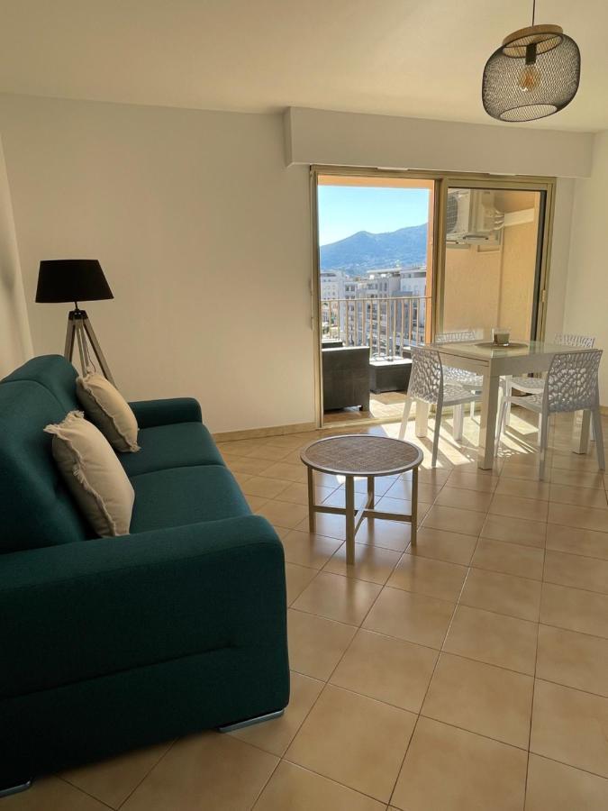 Appartement Cosy Proche Du Centre アジャクシオ エクステリア 写真